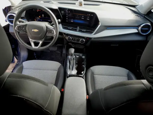 KL77LHE28RC126372 2024 CHEVROLET TRAX - Image 8