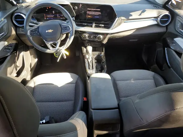 KL77LHE28RC128526 2024 CHEVROLET TRAX - Image 8