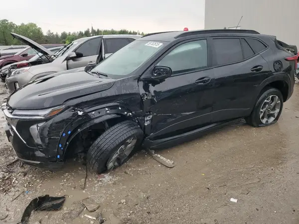 KL77LHE28RC132544 2024 CHEVROLET TRAX - Image 1