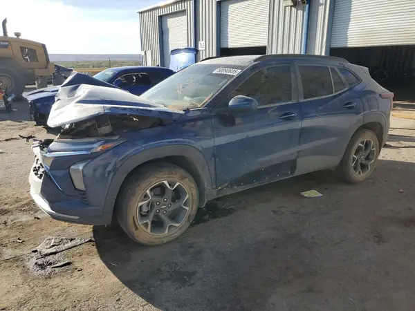 KL77LHE28RC225872 2024 CHEVROLET TRAX - Image 1