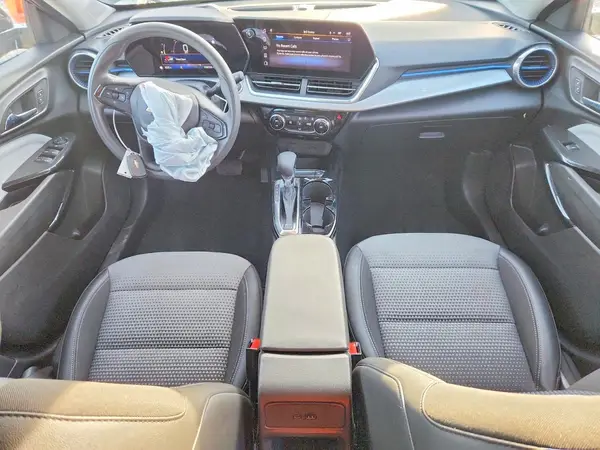 KL77LHE28RC226374 2024 CHEVROLET TRAX - Image 8