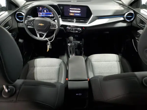 KL77LHE28RC234586 2024 CHEVROLET TRAX - Image 8