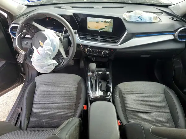 KL77LHE28RC237794 2024 CHEVROLET TRAX - Image 8