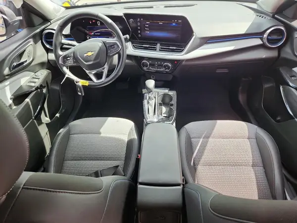 KL77LHE28RC243935 2024 CHEVROLET TRAX - Image 8