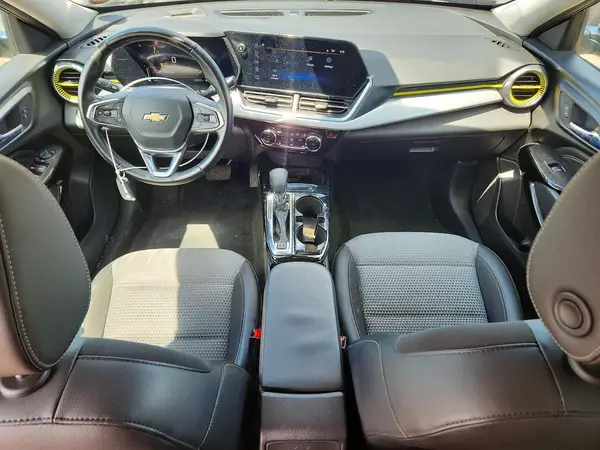 KL77LHE29RC024692 2024 CHEVROLET TRAX - Image 8