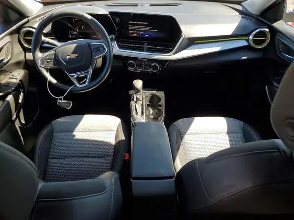 KL77LHE29RC054582 2024 CHEVROLET TRAX - Image 8