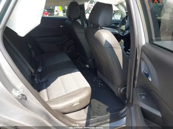 KL77LHE29RC057529 2024 CHEVROLET TRAX - Image 8