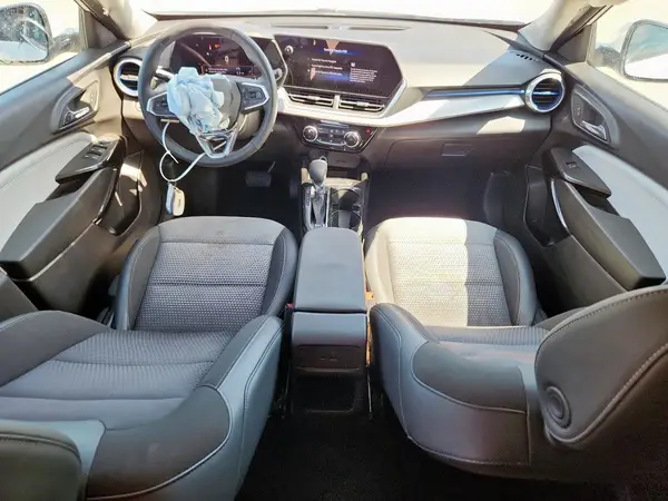 KL77LHE29RC058079 2024 CHEVROLET TRAX - Image 8