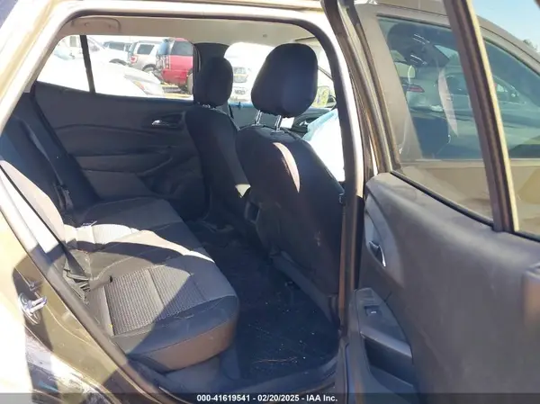 KL77LHE29RC111217 2024 CHEVROLET TRAX - Image 8