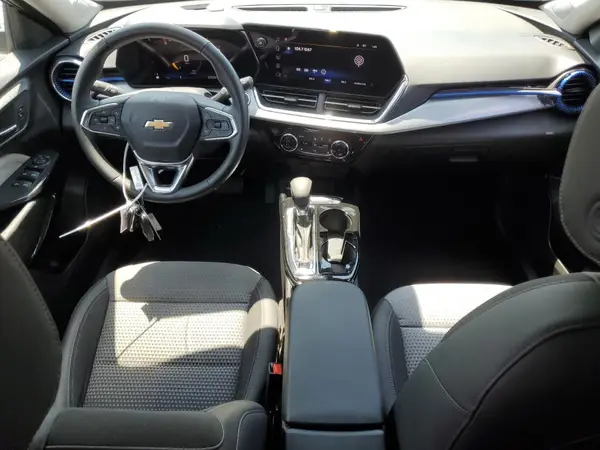 KL77LHE29RC121665 2024 CHEVROLET TRAX - Image 8