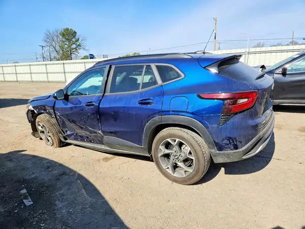 KL77LHE29RC130267 2024 CHEVROLET TRAX - Image 2