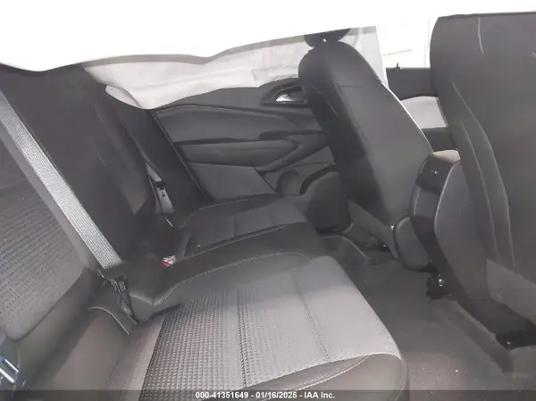 KL77LHE29RC135016 2024 CHEVROLET TRAX - Image 8