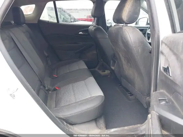 KL77LHE29RC173393 2024 CHEVROLET TRAX - Image 8