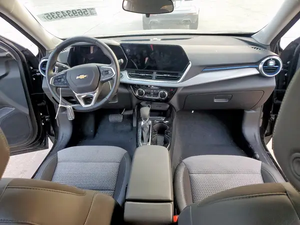 KL77LHE29RC181560 2024 CHEVROLET TRAX - Image 8