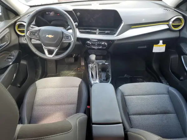 KL77LHE29RC212418 2024 CHEVROLET TRAX - Image 8