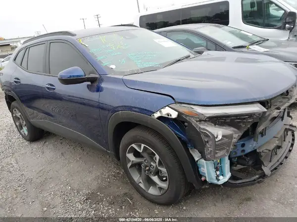 KL77LHE29RC218087 2024 CHEVROLET TRAX - Image 1