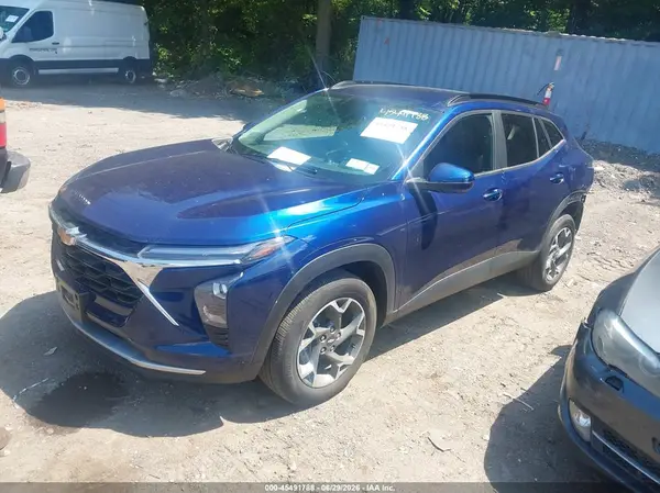KL77LHE29RC221491 2024 CHEVROLET TRAX - Image 2