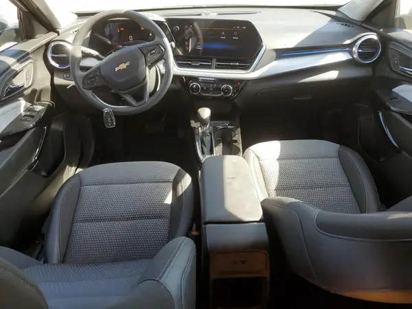 KL77LHE29RC232118 2024 CHEVROLET TRAX - Image 8