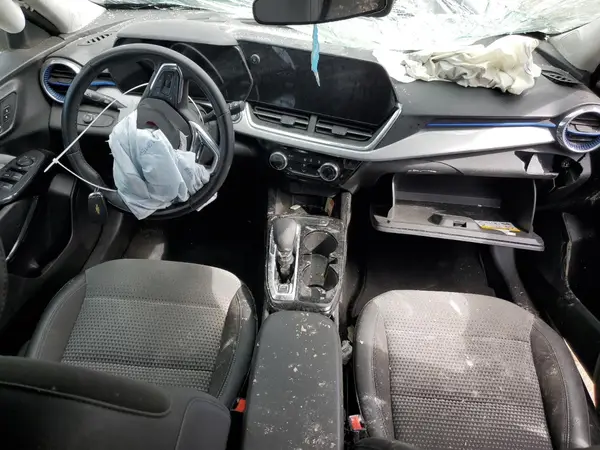 KL77LHE29RC235729 2024 CHEVROLET TRAX - Image 8