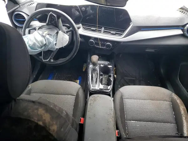 KL77LHE29RC235746 2024 CHEVROLET TRAX - Image 8