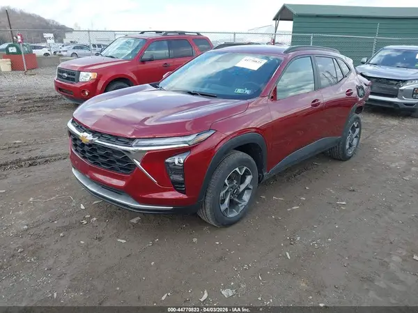 KL77LHE29RC239957 2024 CHEVROLET TRAX - Image 2