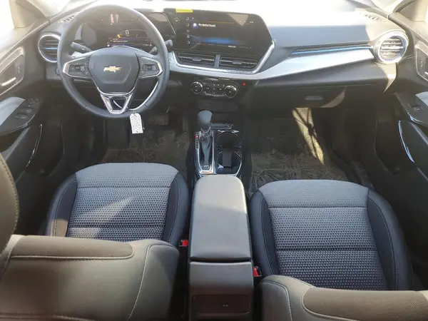 KL77LHE29SC278411 2025 CHEVROLET TRAX - Image 8