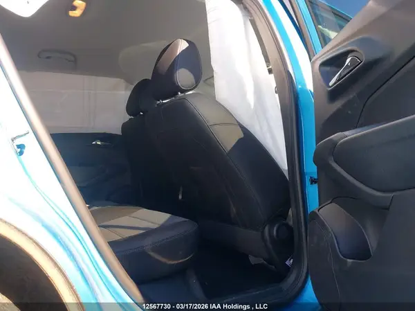 KL77LHE29SC332080 2025 CHEVROLET TRAX - Image 8