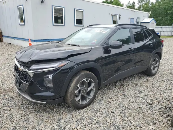 KL77LHE2XRC010624 2024 CHEVROLET TRAX - Image 1