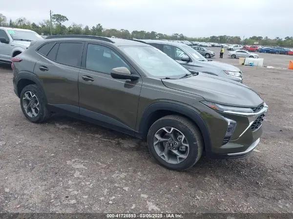 KL77LHE2XRC022482 2024 CHEVROLET TRAX - Image 1