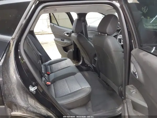 KL77LHE2XRC050637 2024 CHEVROLET TRAX - Image 8