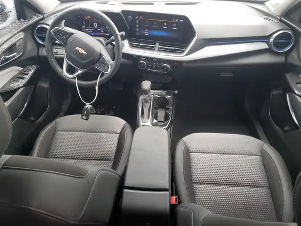 KL77LHE2XRC059046 2024 CHEVROLET TRAX - Image 8