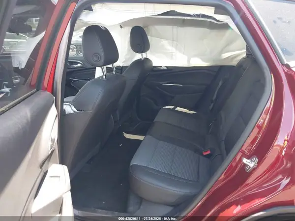 KL77LHE2XRC072914 2024 CHEVROLET TRAX - Image 8