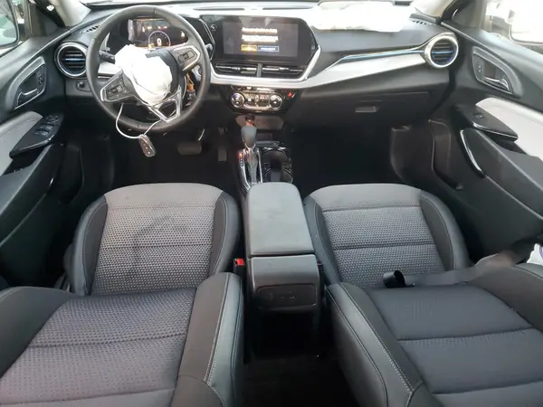 KL77LHE2XRC082682 2024 CHEVROLET TRAX - Image 8