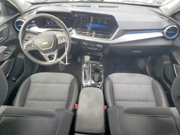 KL77LHE2XRC084349 2024 CHEVROLET TRAX - Image 8