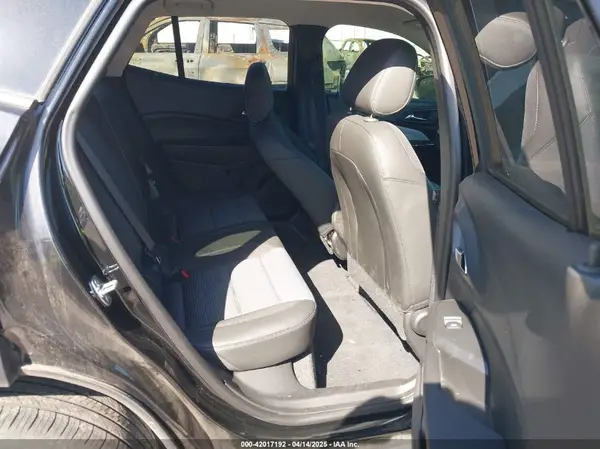 KL77LHE2XRC113686 2024 CHEVROLET TRAX - Image 8