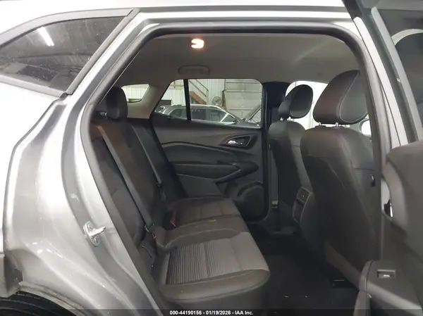 KL77LHE2XRC117334 2024 CHEVROLET TRAX - Image 8
