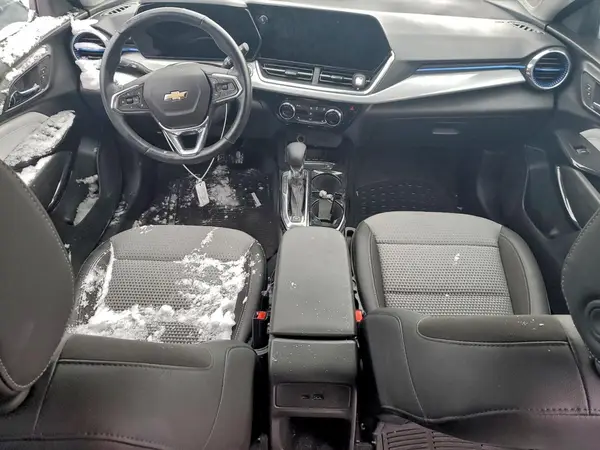 KL77LHE2XRC125112 2024 CHEVROLET TRAX - Image 8