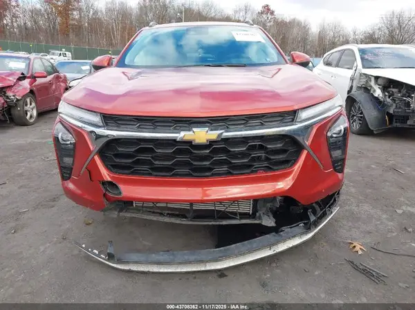 2024 CHEVROLET TRAX auction photo 6