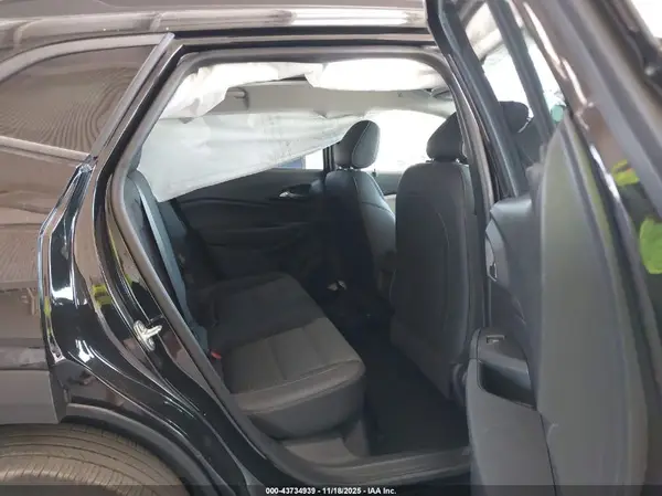 KL77LHE2XRC157526 2024 CHEVROLET TRAX - Image 8
