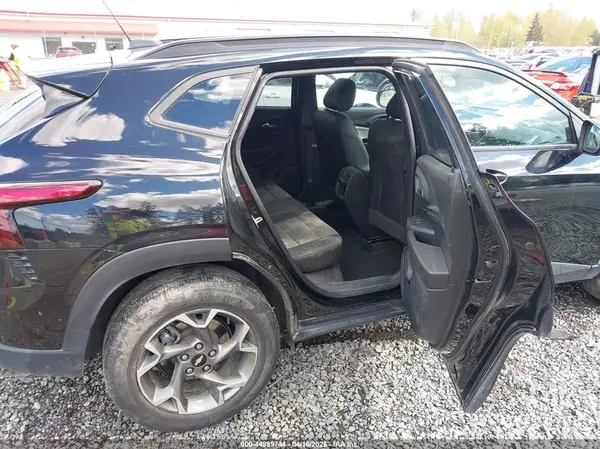 KL77LHE2XRC169742 2024 CHEVROLET TRAX - Image 8