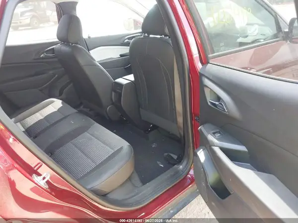KL77LHE2XRC207874 2024 CHEVROLET TRAX - Image 8