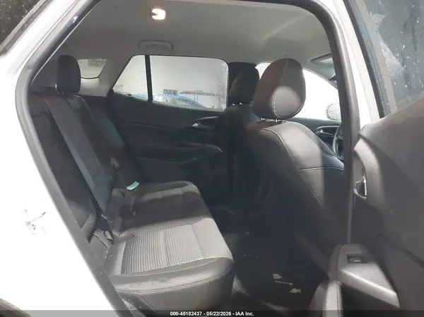 KL77LHE2XRC234735 2024 CHEVROLET TRAX - Image 8