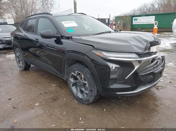 KL77LHE2XRC237179 2024 CHEVROLET TRAX - Image 1