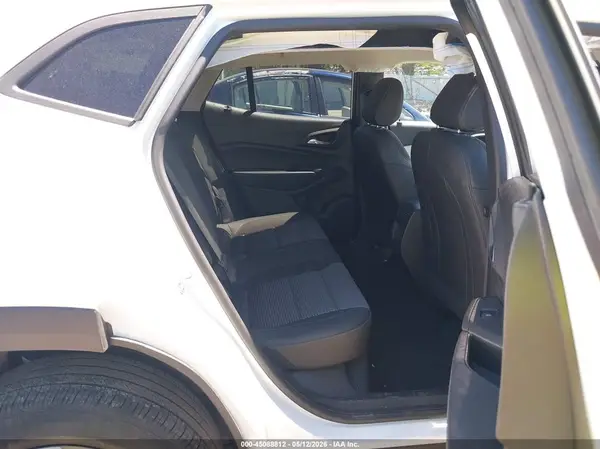 KL77LHE2XRC237571 2024 CHEVROLET TRAX - Image 8