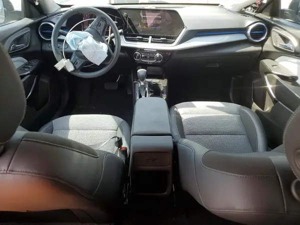 KL77LHE2XRC246092 2024 CHEVROLET TRAX - Image 8