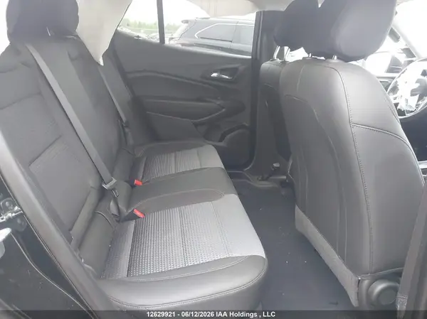 KL77LHE2XSC102760 2025 CHEVROLET TRAX - Image 8