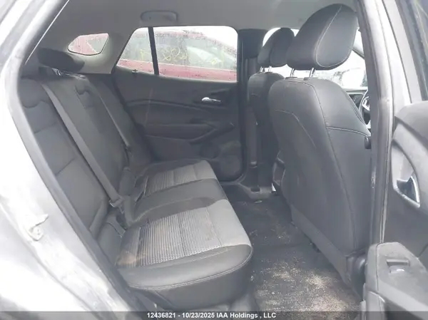 KL77LHE2XSC122281 2025 CHEVROLET TRAX - Image 8