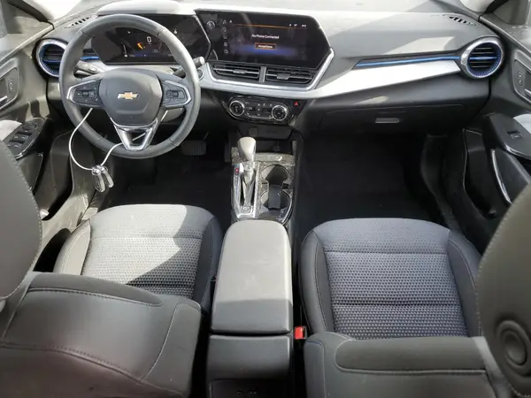 KL77LHEP0SC008401 2025 CHEVROLET TRAX - Image 8