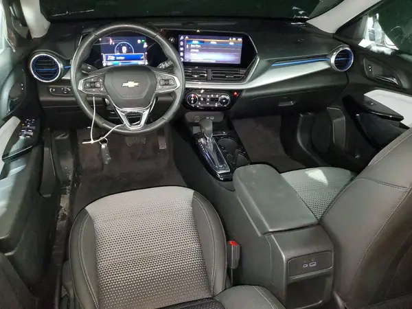 KL77LHEP0SC009578 2025 CHEVROLET TRAX - Image 8