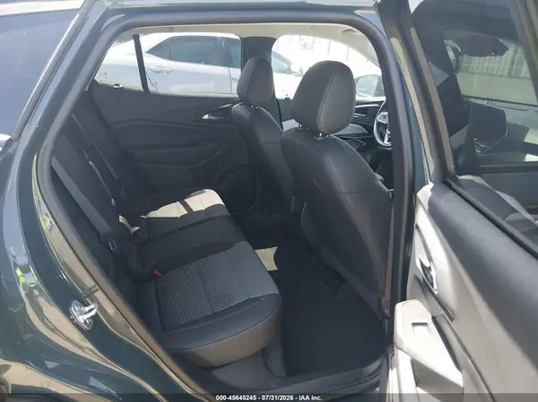 KL77LHEP0SC078738 2025 CHEVROLET TRAX - Image 8